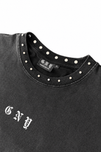 Men’s Black Studded T-Shirt Crown Stud Collar Details
